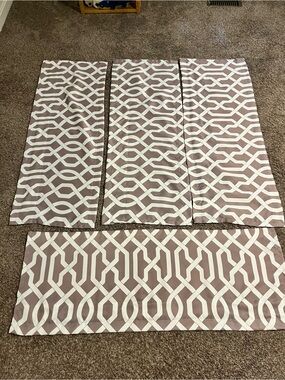 VALANCE -VGC SET of 4 geometric trellis pattern.